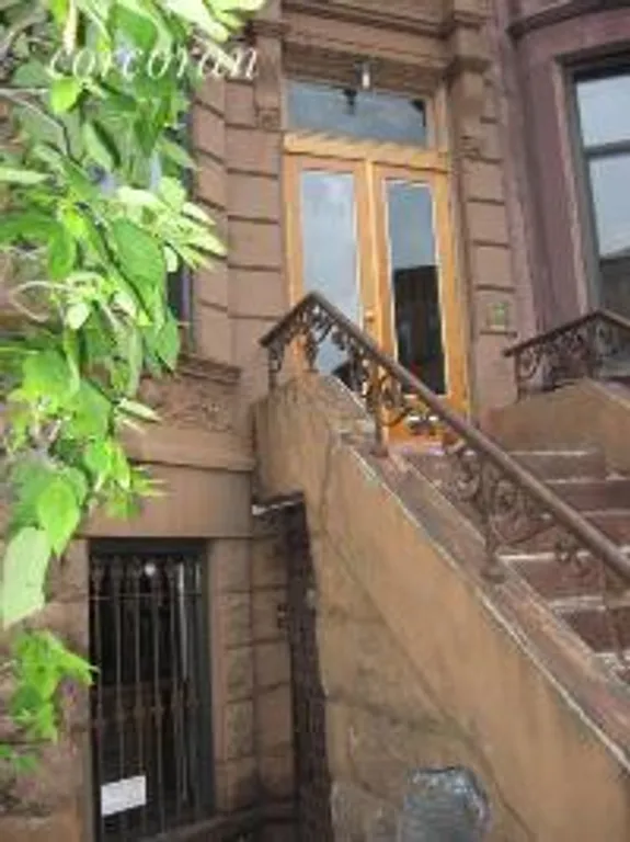 New York City Real Estate | View 55 Halsey Street, GARDEN | 1 Bath | View 1