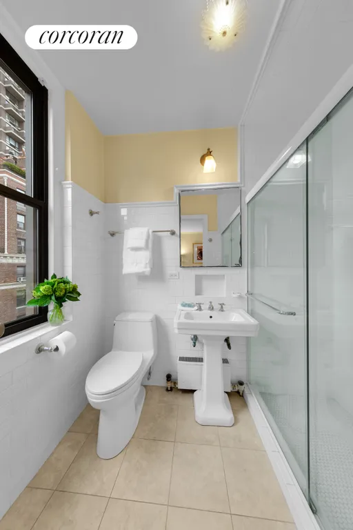New York City Real Estate | View 40 East 88th Street, 12B | room 8 | View 9