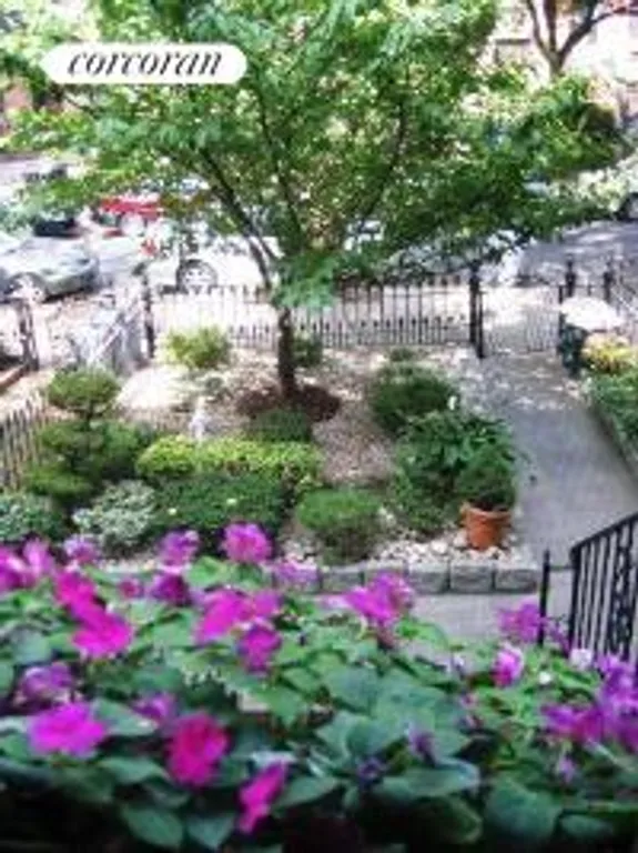 New York City Real Estate | View 72 3rd place, 2 | room 9 | View 10
