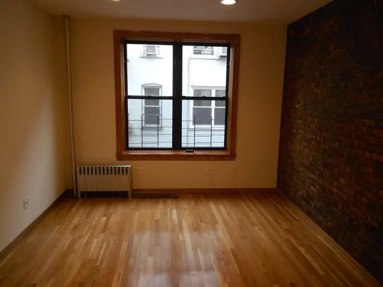 New York City Real Estate | View 505 12th Street, 2B | room 8 | View 9