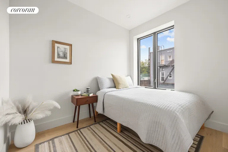New York City Real Estate | View 1048 Flushing Avenue, 2L | room 6 | View 7