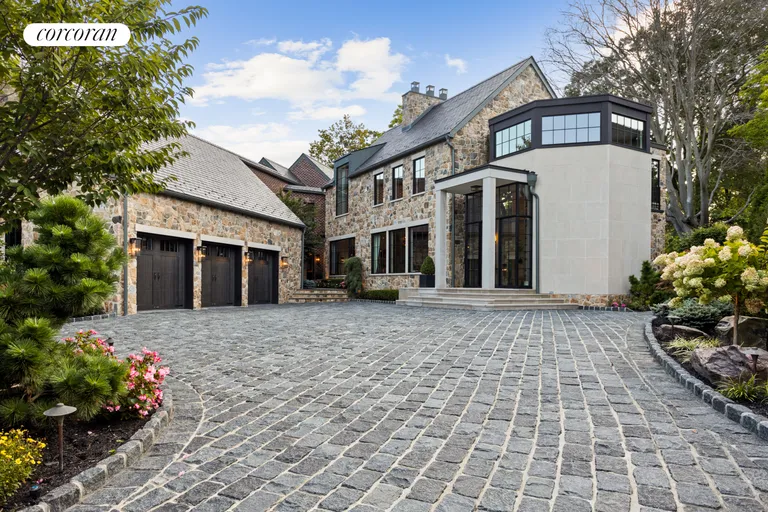 New York City Real Estate | View 176 Benedict Road | room 47 | View 48