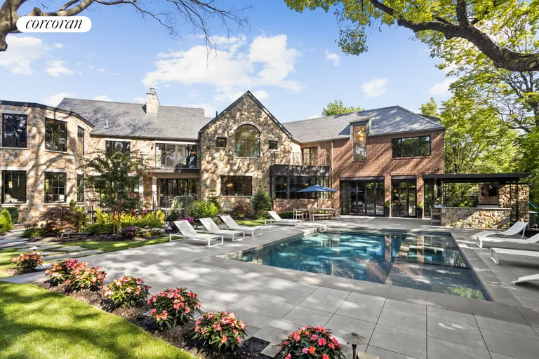 New York City Real Estate | View 176 Benedict Road | room 15 | View 16