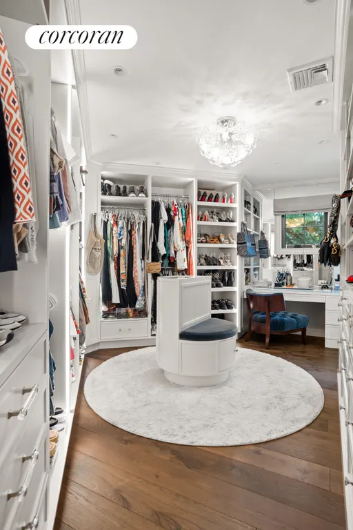 New York City Real Estate | View 176 Benedict Road | room 19 | View 20