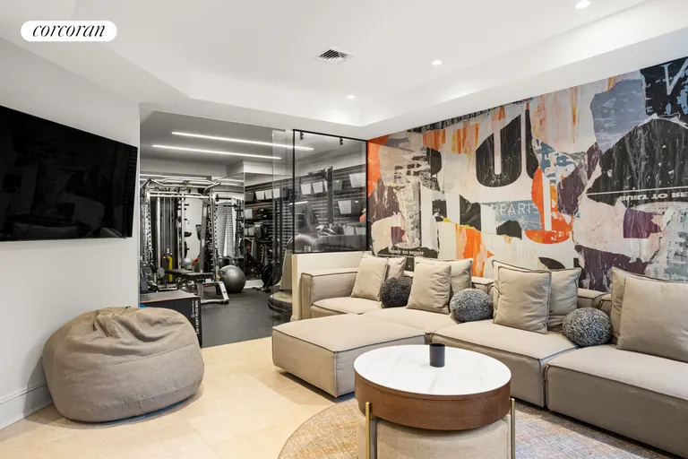 New York City Real Estate | View 176 Benedict Road | room 38 | View 39
