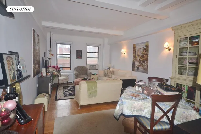 New York City Real Estate | View 201 West 77th Street, 16C | room 4 | View 5