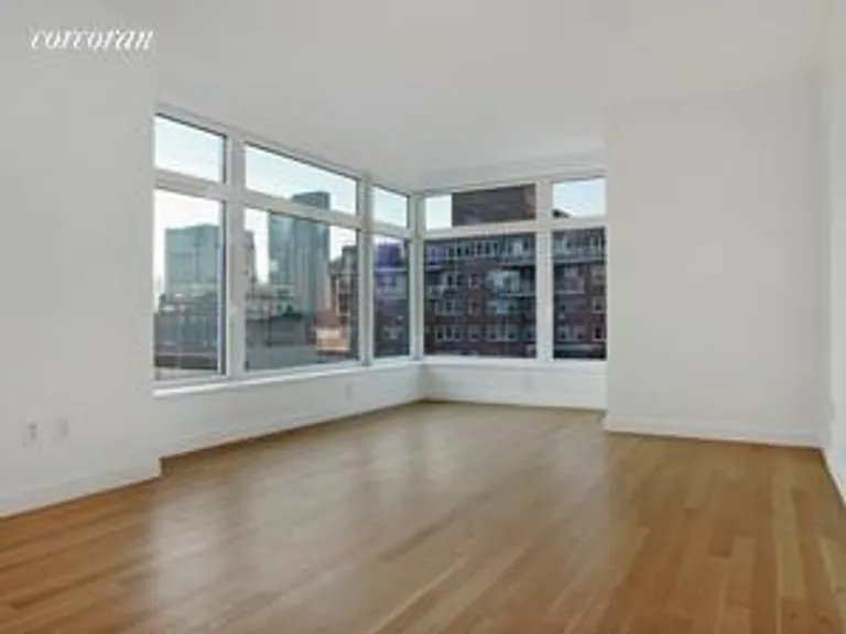 New York City Real Estate | View 400 East 67th Street, 8E | southern & eastern views | View 5