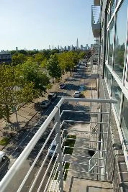 New York City Real Estate | View 450 Manhattan Avenue, 6A | room 1 | View 2