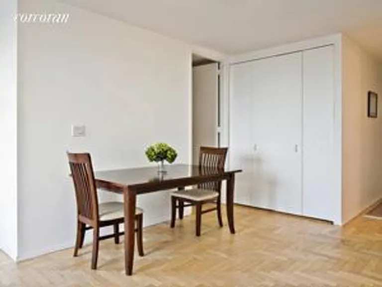 New York City Real Estate | View 350 West 50th Street, 21F | Separate Dining | View 2