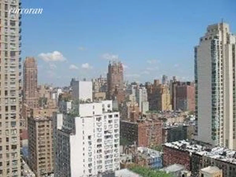 New York City Real Estate | View 343 East 74th Street, 16B | room 5 | View 6