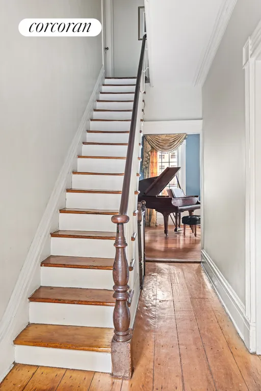 New York City Real Estate | View 18 Commerce Street | room 11 | View 12