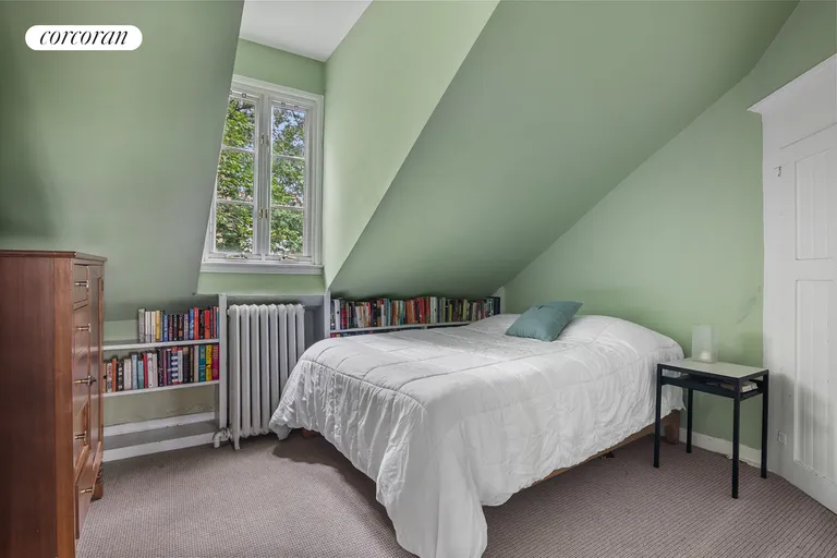 New York City Real Estate | View 18 Commerce Street | room 19 | View 20