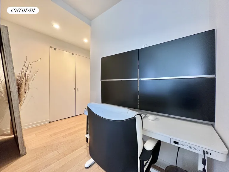 New York City Real Estate | View 1 Columbus Place, S8G | room 5 | View 6