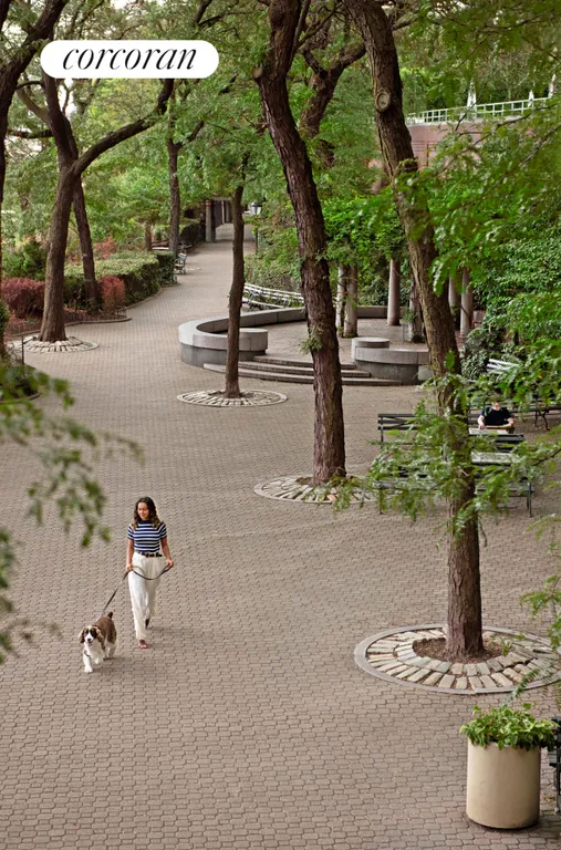 New York City Real Estate | View 430 East 58th Street, PH80 | room 22 | View 23