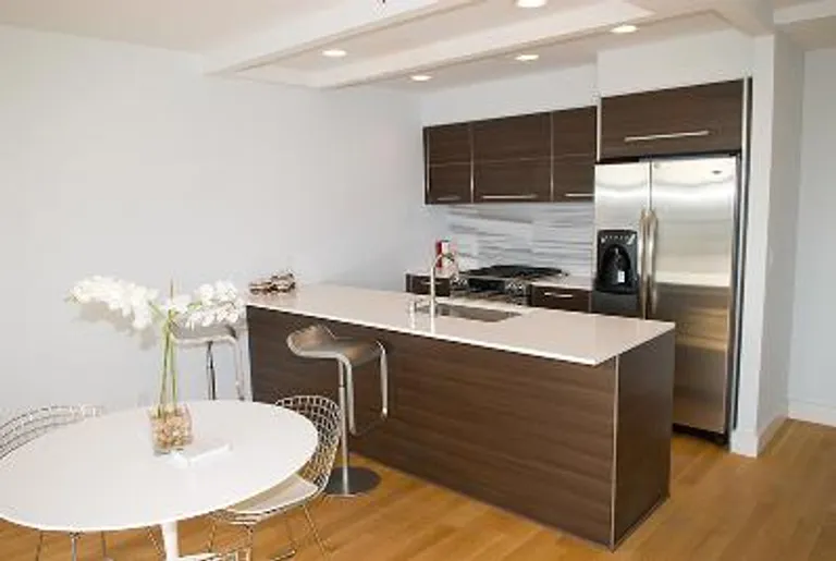 New York City Real Estate | View 450 Manhattan Avenue, 2A | 2 Beds, 2 Baths | View 1