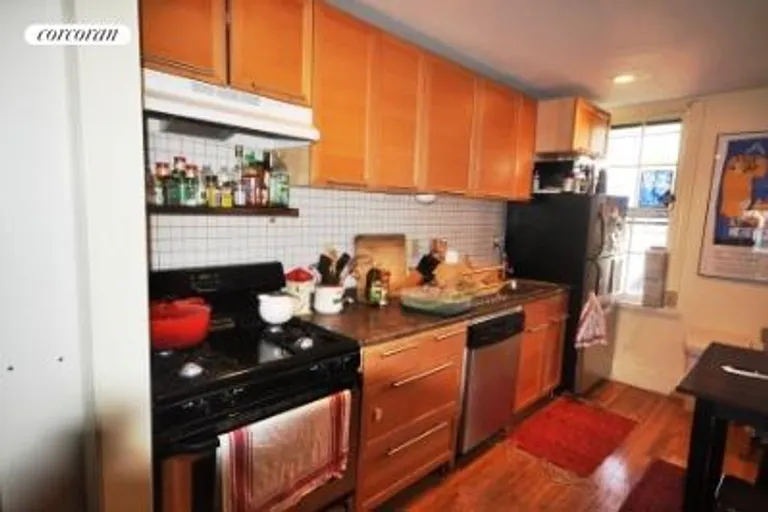New York City Real Estate | View 42 Willow Street, 2 | 1.5 Beds, 1 Bath | View 1