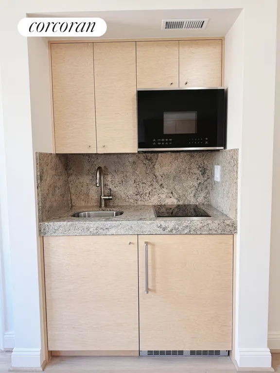 New York City Real Estate | View 25 Tudor City Place, 1103 | room 4 | View 5
