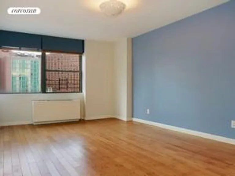 New York City Real Estate | View 402 East 90th Street, 8B | room 6 | View 7
