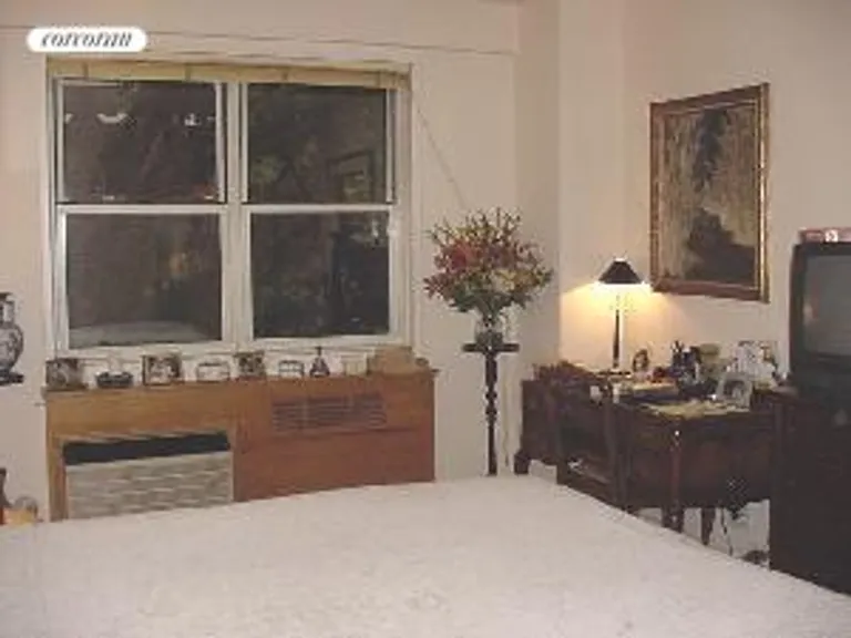 New York City Real Estate | View 345 West 58th Street, 2S | room 13 | View 14