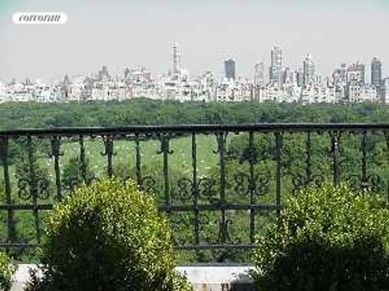 New York City Real Estate | View 65 Central Park West, PHG | room 4 | View 5