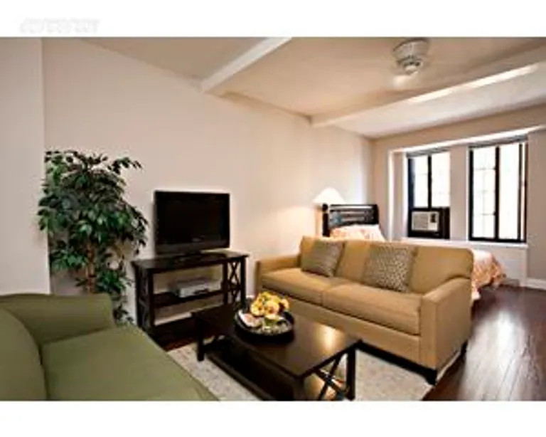 New York City Real Estate | View 201 West 16th Street, 11G | 1 Bath | View 1