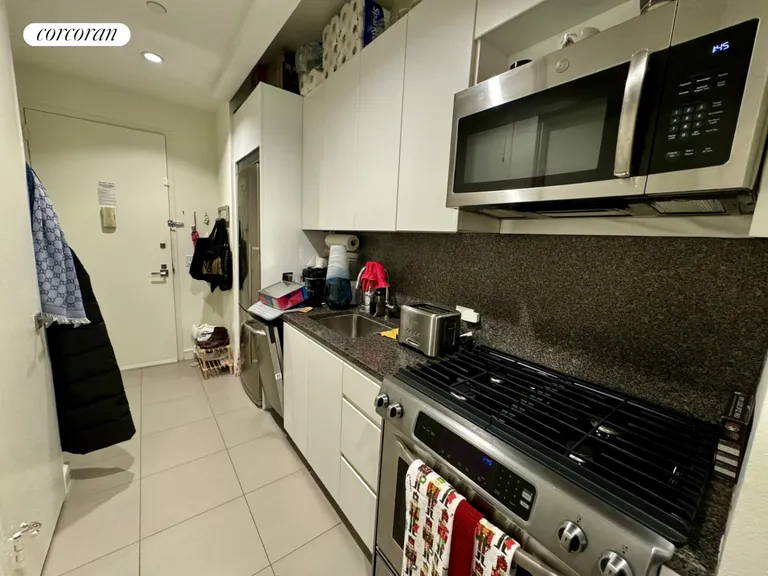 New York City Real Estate | View 105 West 29th Street, 29B | room 2 | View 3