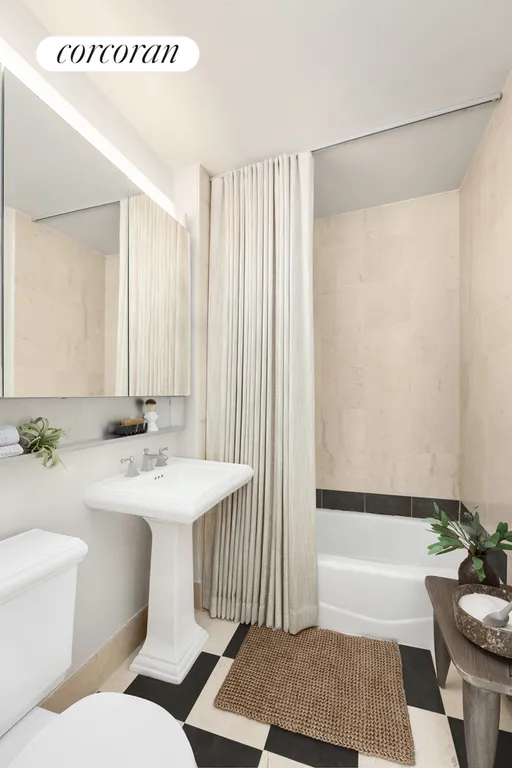 New York City Real Estate | View 20 River Terrace, 7B | Primary Bathroom | View 4