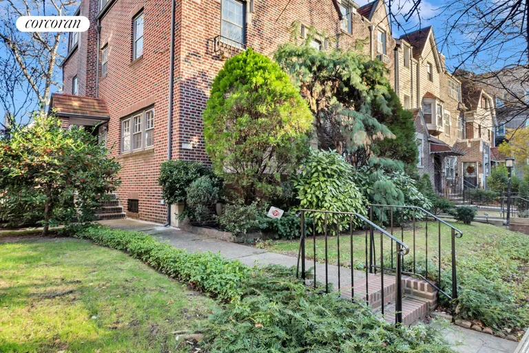 New York City Real Estate | View 34-41 83rd Street | room 19 | View 20