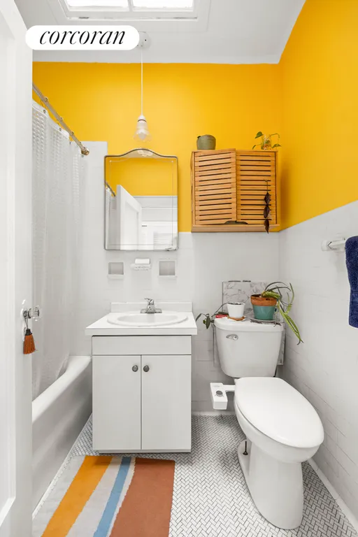 New York City Real Estate | View 771 Linden Boulevard | room 4 | View 5