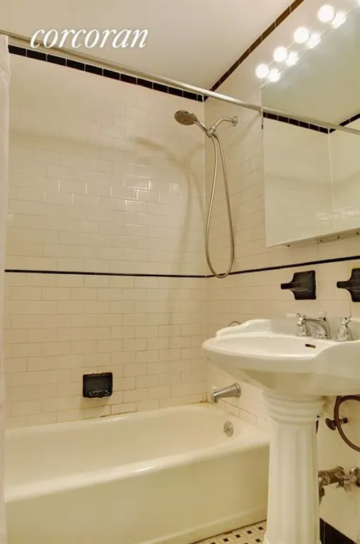 New York City Real Estate | View 215 West 21st Street, 3 | Bathroom | View 4