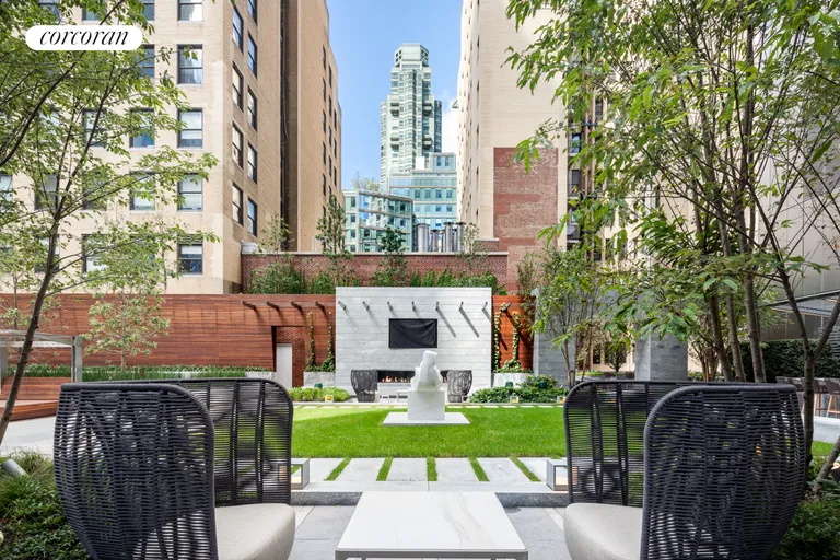 New York City Real Estate | View 217 West 57th Street, 60W | room 9 | View 10