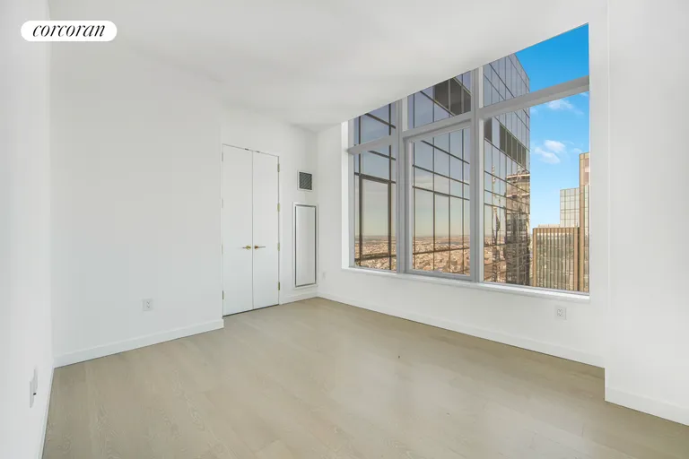 New York City Real Estate | View 3 Court Square, PH406 | room 13 | View 14