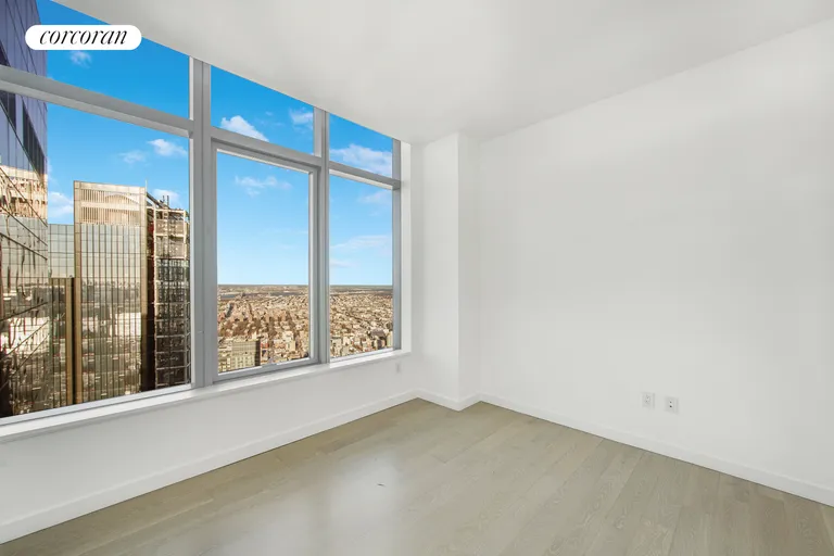 New York City Real Estate | View 3 Court Square, PH406 | room 17 | View 18