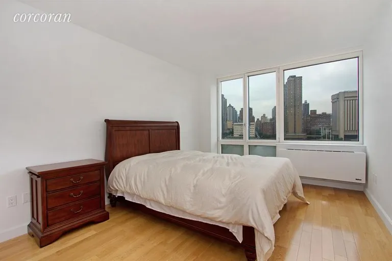 New York City Real Estate | View 415 Main Street, 8G | Bedroom | View 4