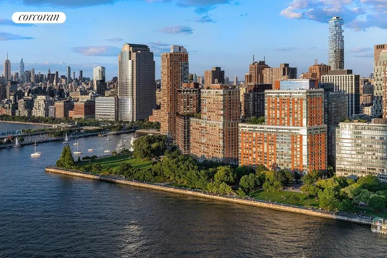 New York City Real Estate | View 20 River Terrace, 3B | 1 Bed, 1 Bath | View 1