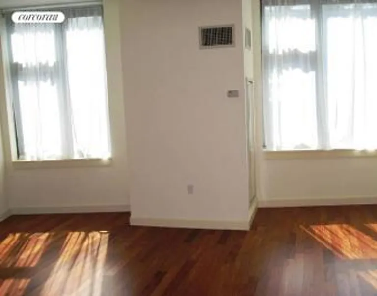 New York City Real Estate | View 100 Jay Street, 7J | room 1 | View 2