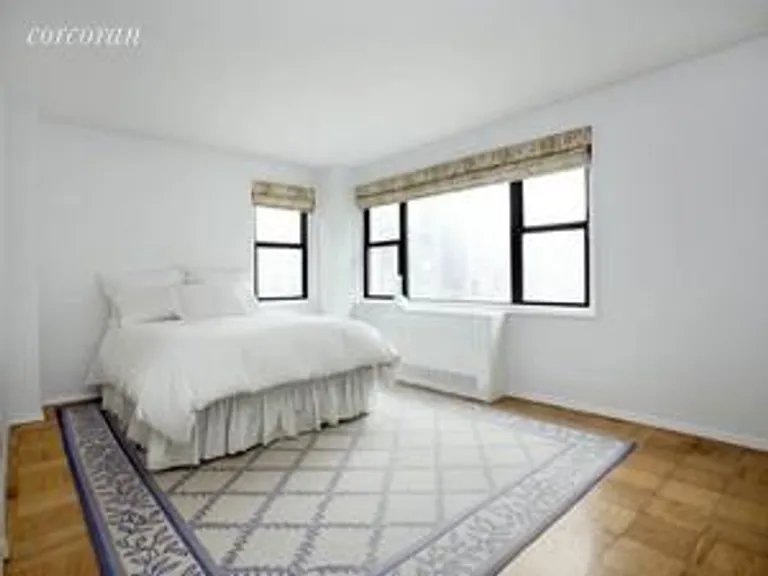 New York City Real Estate | View 115 East 9th Street, 3C | room 2 | View 3