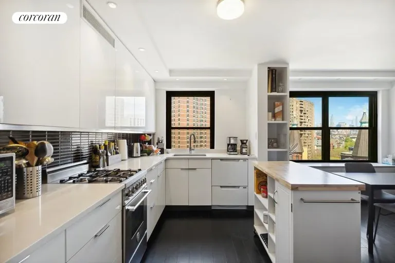 New York City Real Estate | View 266 East Broadway, B904 | 1 Bed, 1 Bath | View 1