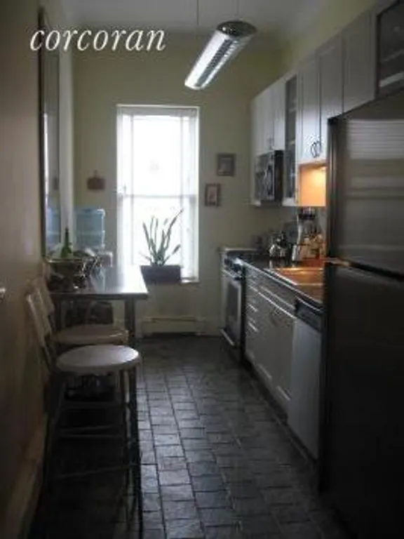 New York City Real Estate | View 111 4th Place, 3R | room 1 | View 2