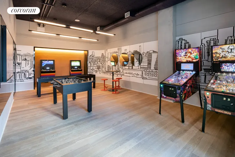 New York City Real Estate | View 11-12 30th Drive, PH727W | room 9 | View 10