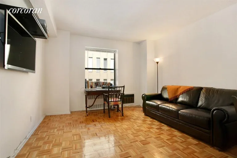 New York City Real Estate | View 61 East 77th Street, 6D | 1 Bed, 1 Bath | View 1