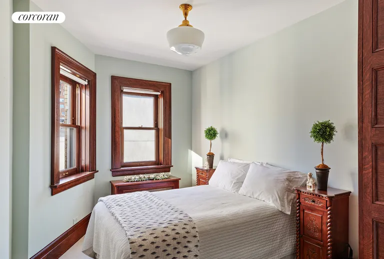 New York City Real Estate | View 973 Fifth Avenue | room 60 | View 61