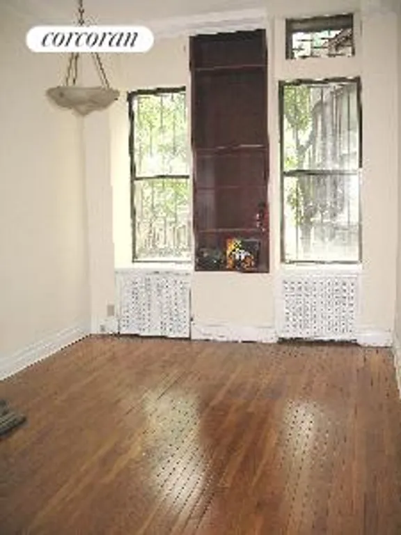 New York City Real Estate | View 16 East 63rd Street, 4 | room 3 | View 4