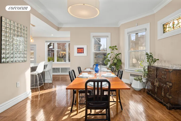 New York City Real Estate | View 28 Wellington Court | room 6 | View 7