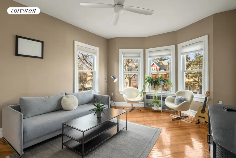 New York City Real Estate | View 28 Wellington Court | room 14 | View 15