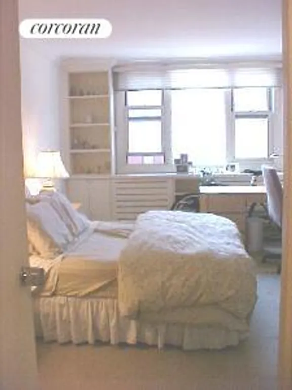 New York City Real Estate | View 77 Seventh Avenue, 4H | room 5 | View 6