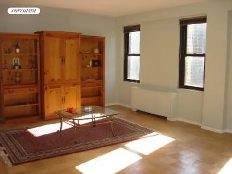 New York City Real Estate | View 225 East 57th Street, 20E | 1 Bed, 1 Bath | View 1