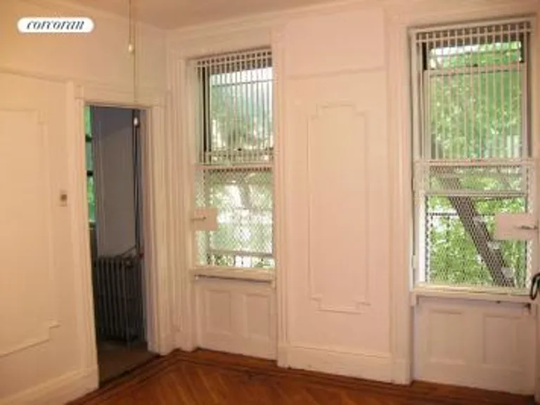 New York City Real Estate | View 378 Macon Street, 2nd Fl | room 5 | View 6