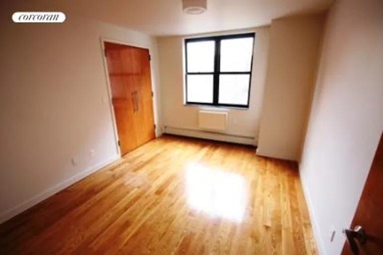 New York City Real Estate | View 1405 Fifth Avenue, 8B | room 3 | View 4