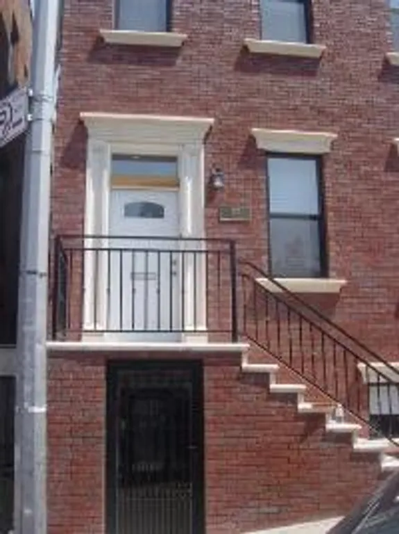 New York City Real Estate | View 357 21st Street, 1 | 3 Beds, 2 Baths | View 1